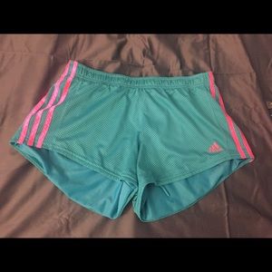 Adidas running shorts 🏃🏼‍♀️🏃🏼‍♀️🏃🏼‍♀️